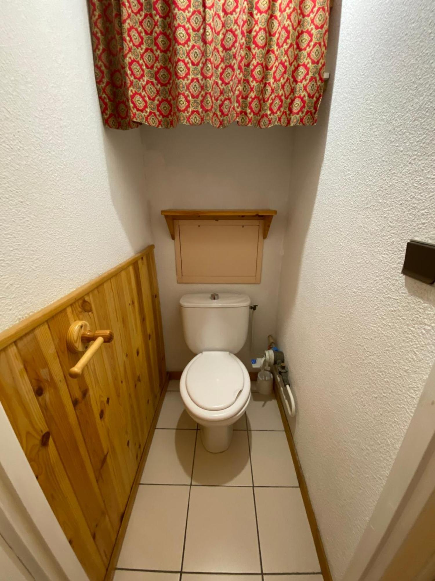 1 Bedroom Appt With Mountain Views Apartment *